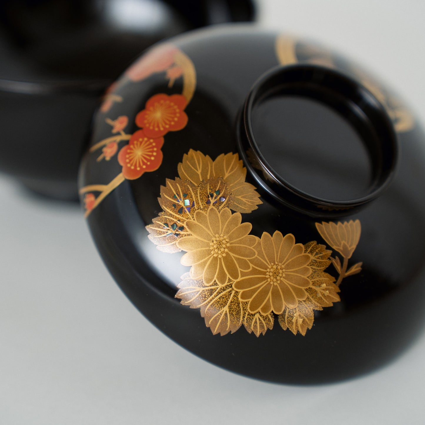 黒漆 梅菊竹蒔絵 蓋椀(2客)